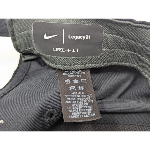 Disney Parks Mickey Mouse Nike Legacy 91 Dri Fit Golf Black Baseball Hat Cap - Picture 8 of 8